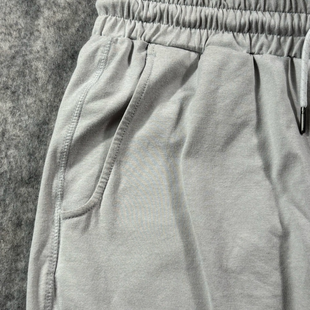 BKE Mens Gray Performance Fabric 8 in Inseam Shorts Size Small - Picture 4 of 12